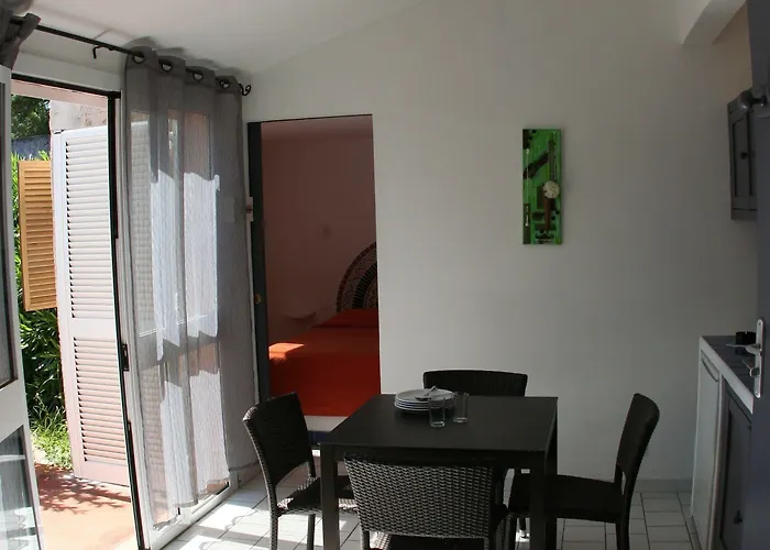 Marina Village Feriested *