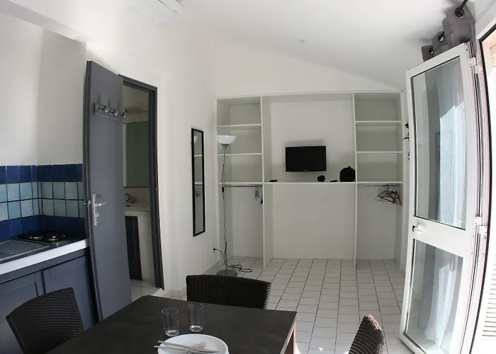 Marina Village Курортный комплекс