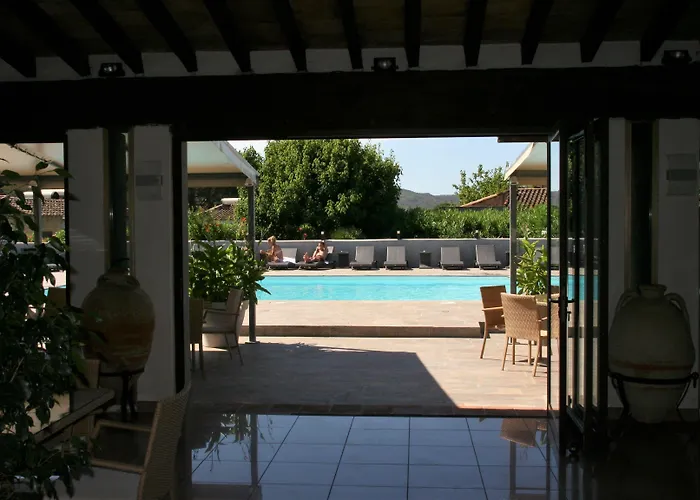 Marina Village * Порто-Веккьо