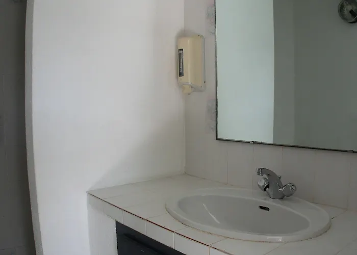 Marina Village Порто-Веккьо