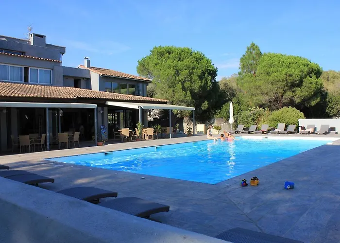 Marina Village Курортный комплекс Порто-Веккьо